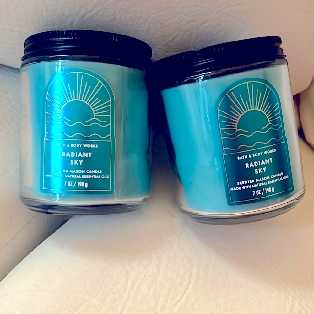Radiant Sky Candles!